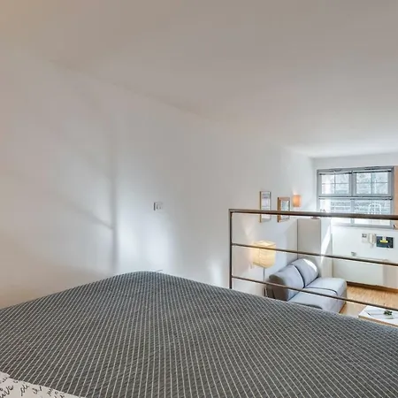 Loftlibetta1 * Rome